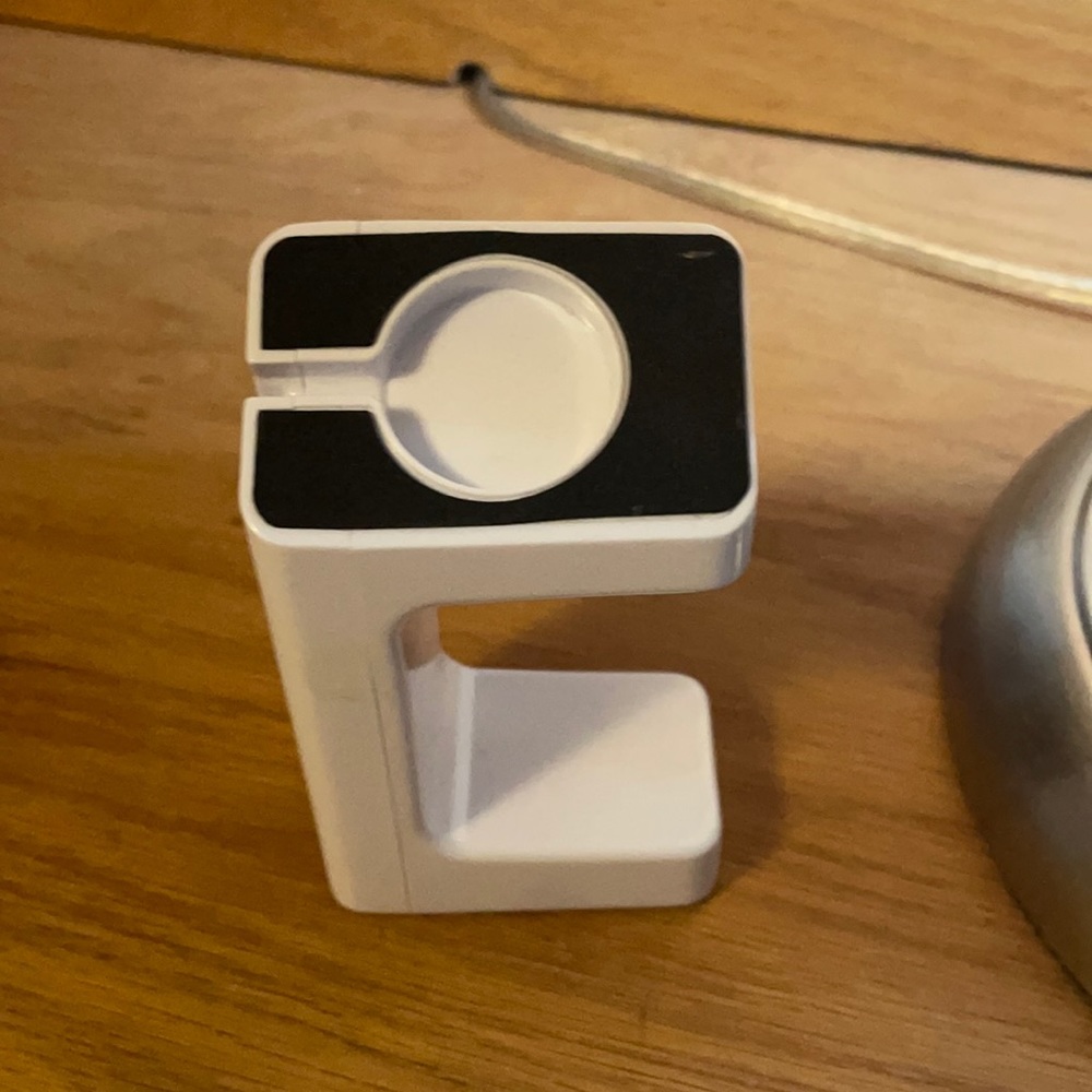 Apple Watch stand